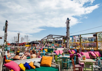 indigo scheveningen lattiz