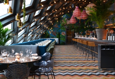 Ron Blaauw opent Gastrobar Indonesia in Laren