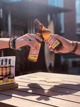 Proosten met STOKED! (1)