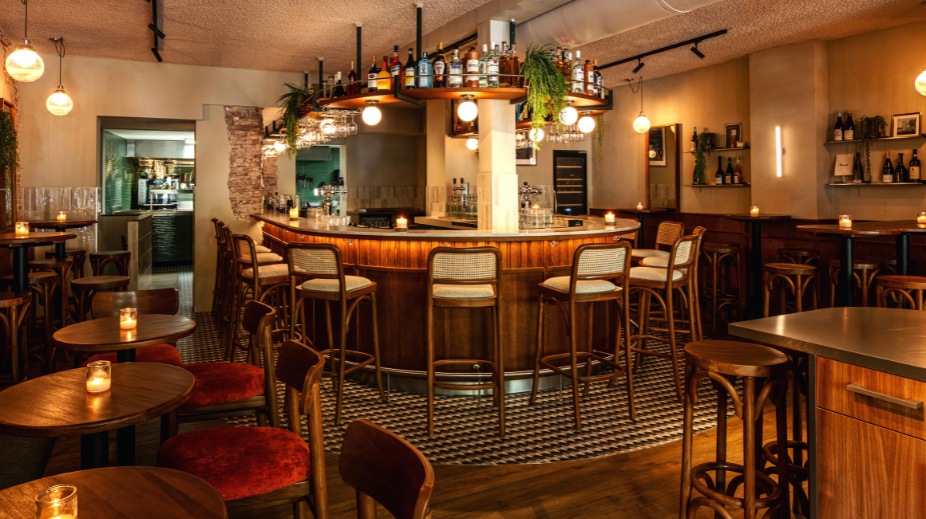 Restobar-No-Nonsense-in-Amsterdam-ovv-Lars-Verkroost-en-Studio-Soon (4)