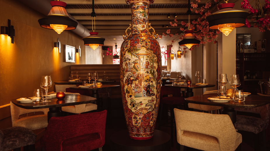 Robin-Bravenboer-Bar-Bù