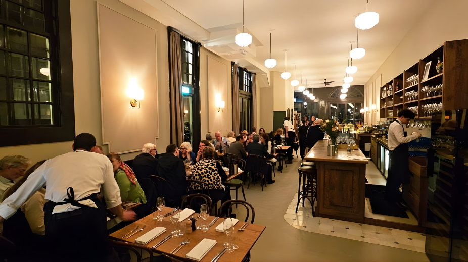 Weinlokal-Stern-in-Amsterdam (3)