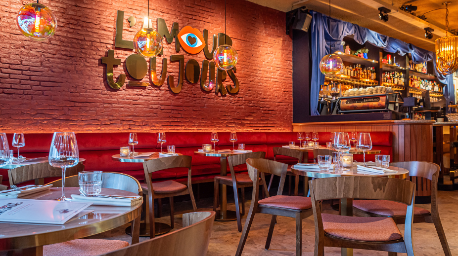 4 - LAmour Toujours - Den Haag