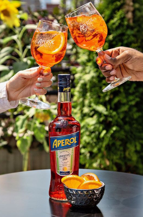 Apreol-spritz-glazen-proosten15