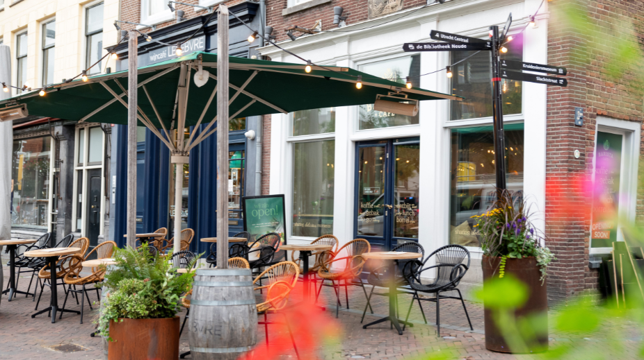 Barista-Cafe-Utrecht-Neude (5)