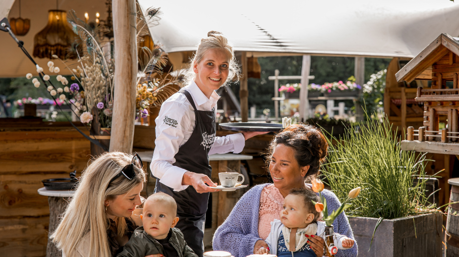 Bediening Boscafé de Busjop