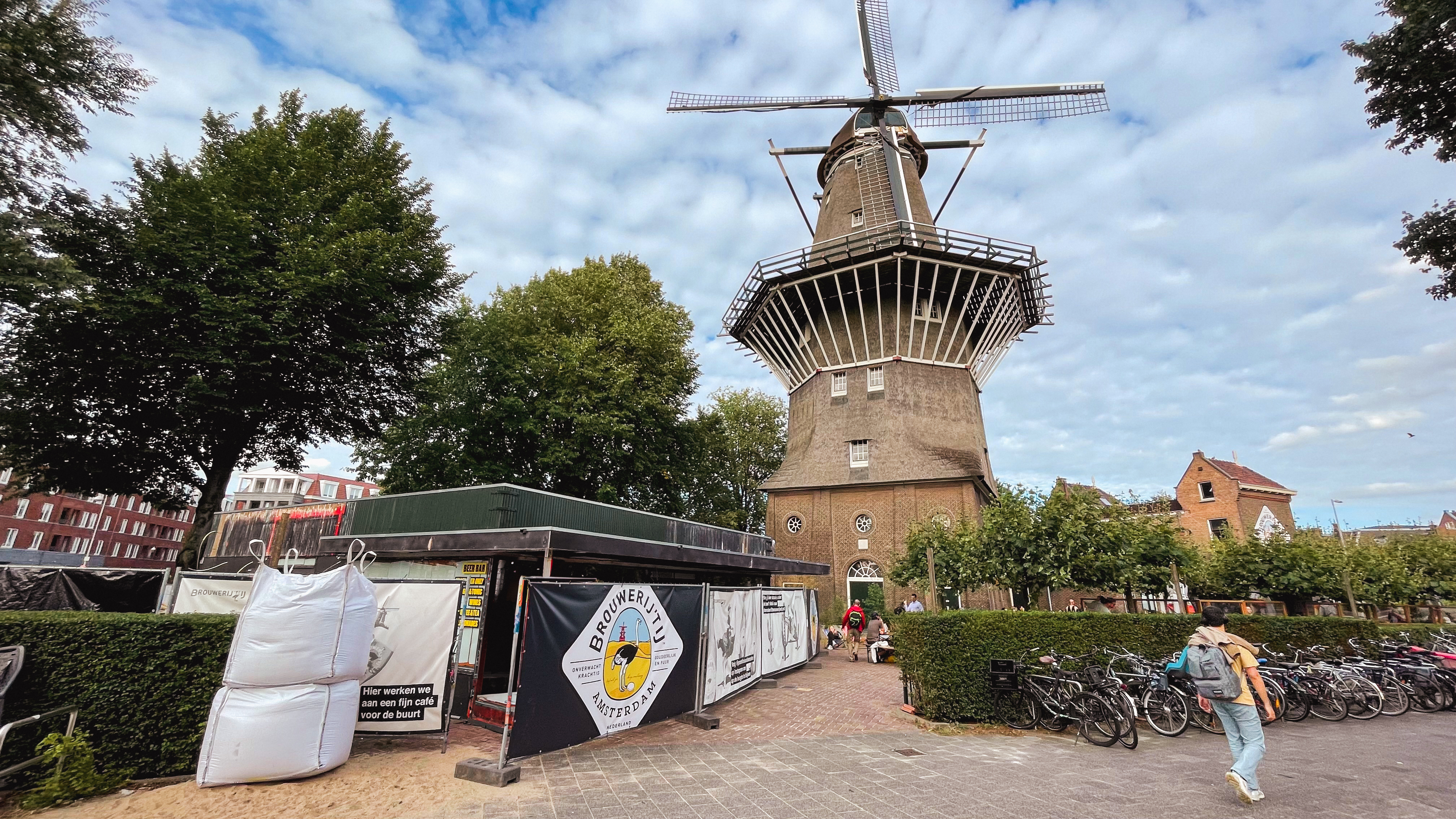 Brouwerij-T-Ij-Proeflokaal-De-Molen-En-Struis-Amsterdam