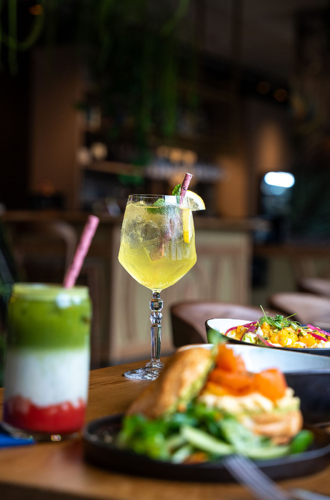 By-Ami-Café-in-Rotterdam-ovv-Lex-Panders (9)