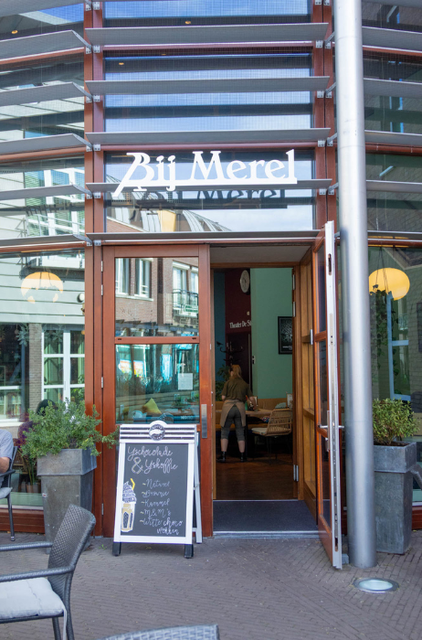 Bij Merel