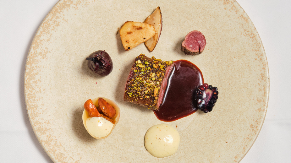 Euro-Toques-Restaurantprijs-LonnekeBuijsFotografie-hoofdgerecht