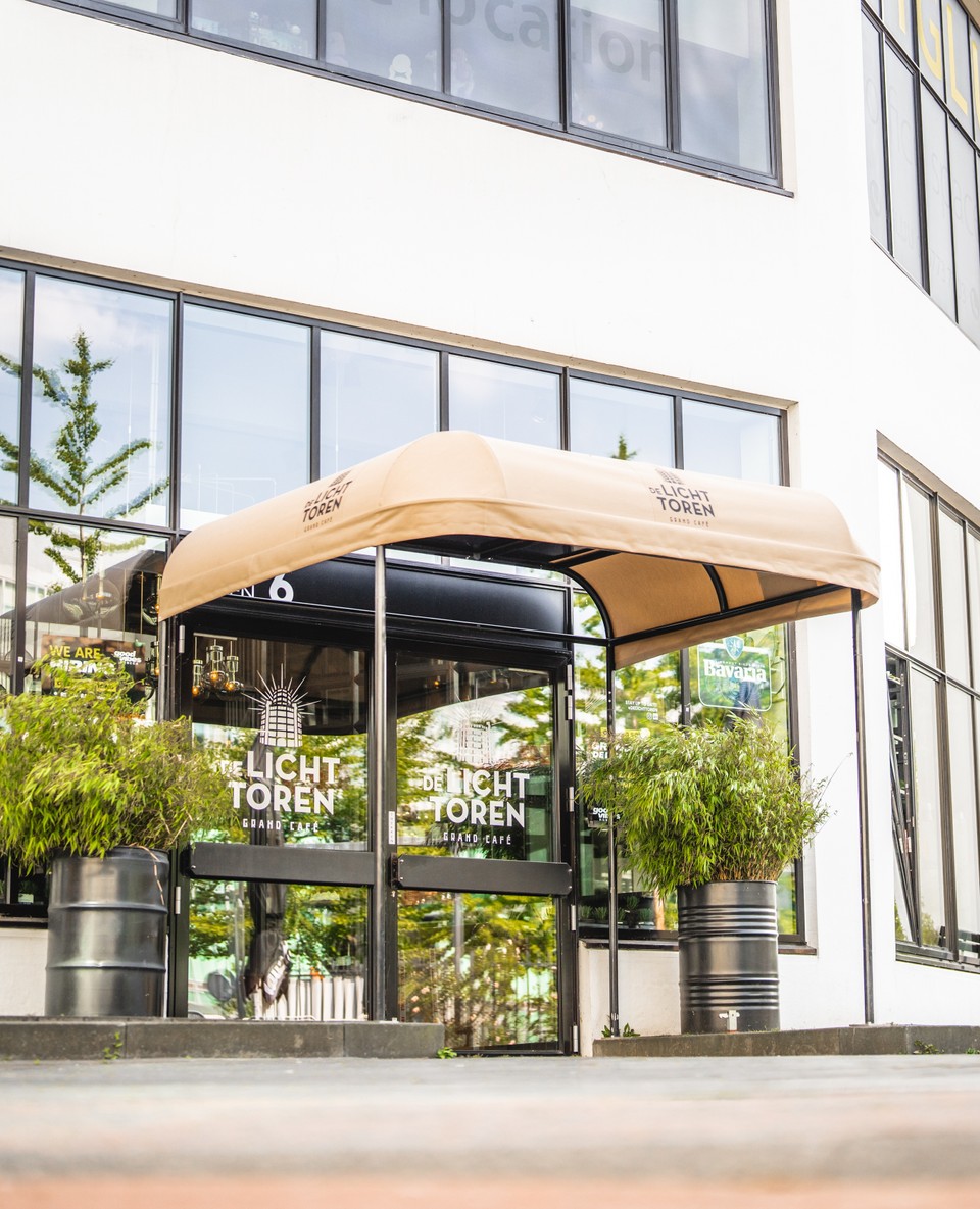 Grand Café De Lichttoren 1