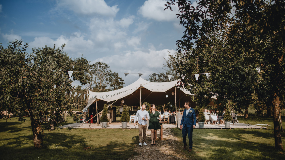 Horeca-als-eventlocatie-bruiloft-Odiza-fotografie (1)