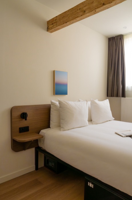 Hotel-Nes-ovv-NJ-Studio-for-Robuust-Amsterdam (4)
