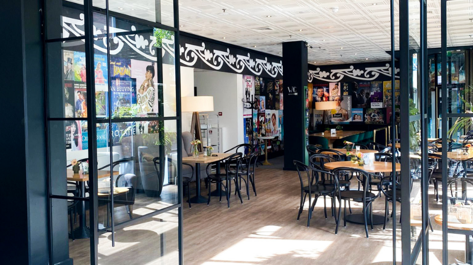 Hoteltheater-Figi-in-Zeist (7)