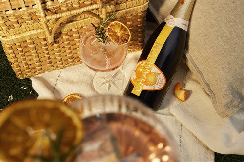 chandon garden spritz orange