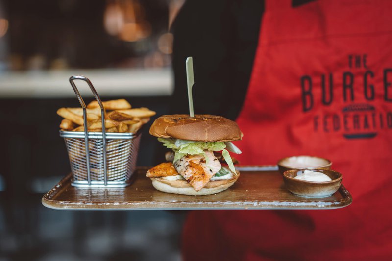 hmshost burger fastfood