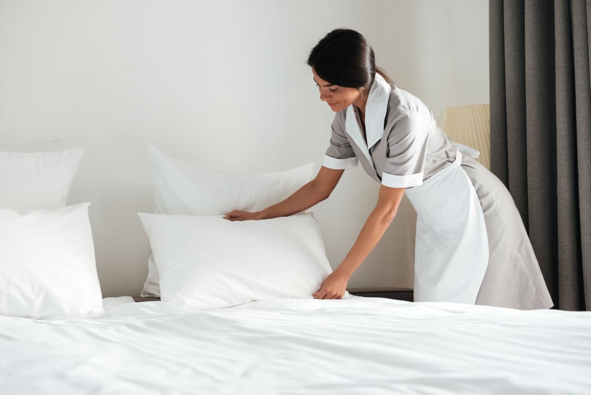 hotel employee rate hotels