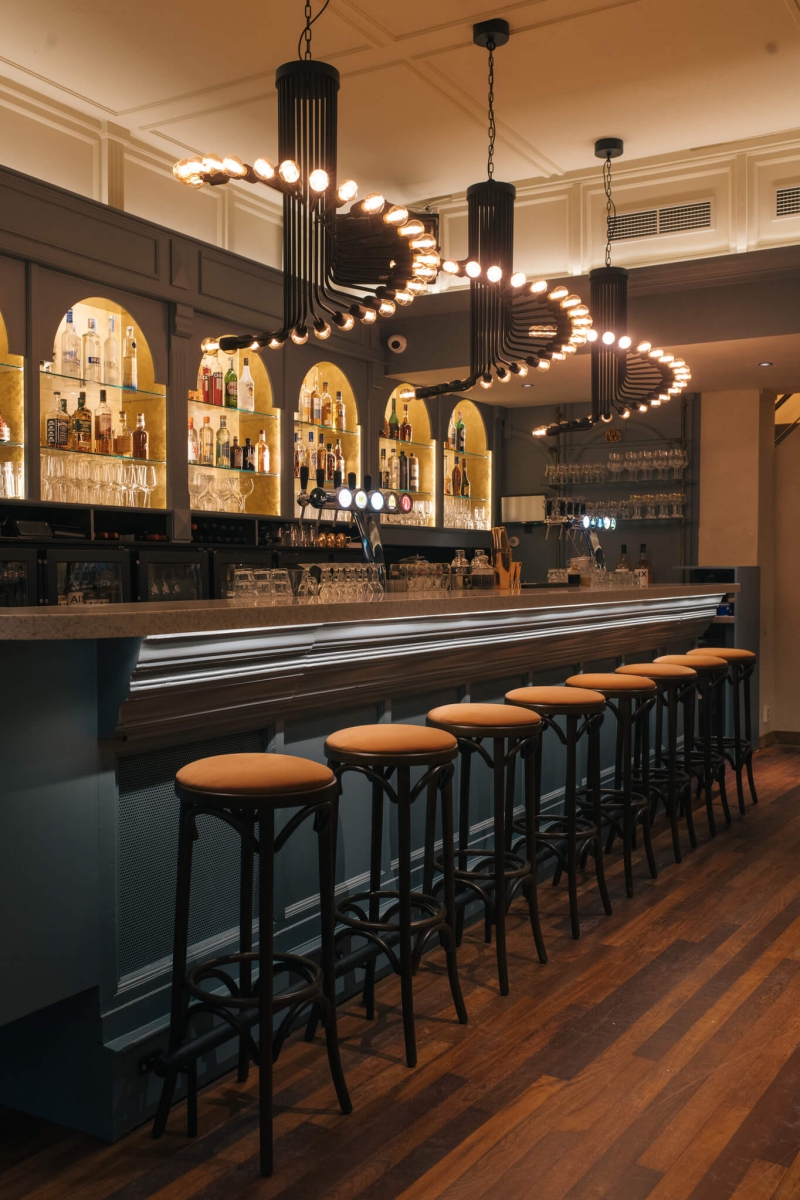 bistro luster interieur bar kroonluchters