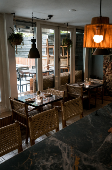 Laberinto-Gastrotails-Juni25-Interieur_licht
