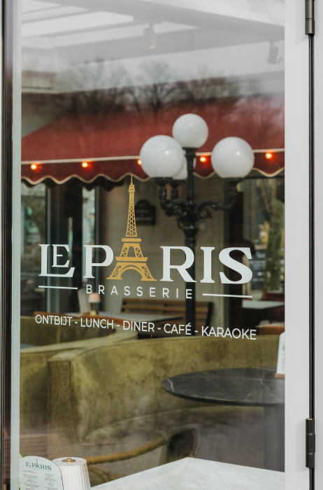 Le-Paris-in-Leidschendam-interieur-food-drinks (1)