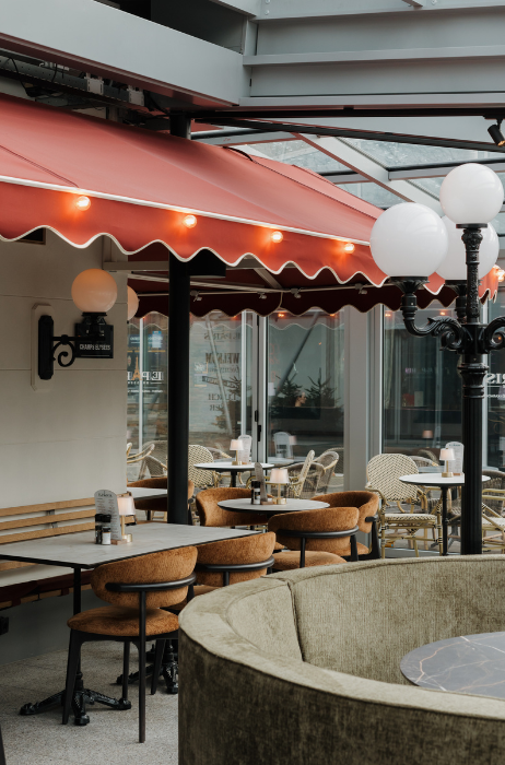 Le-Paris-in-Leidschendam-interieur-food-drinks (2)