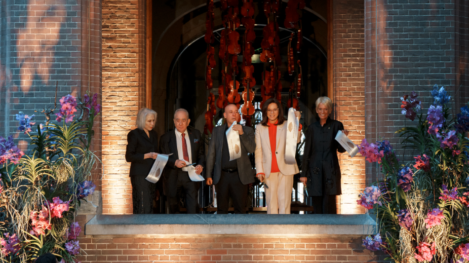 Mandarin-Oriental-Conservatorium-Amsterdam-lint-knippen