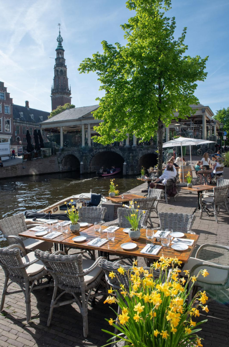 Naomi-van-Es-bij-Wielinga-in-Leiden (4)