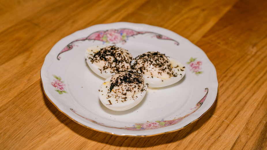 Oeufmayo-Restobar-Vivid