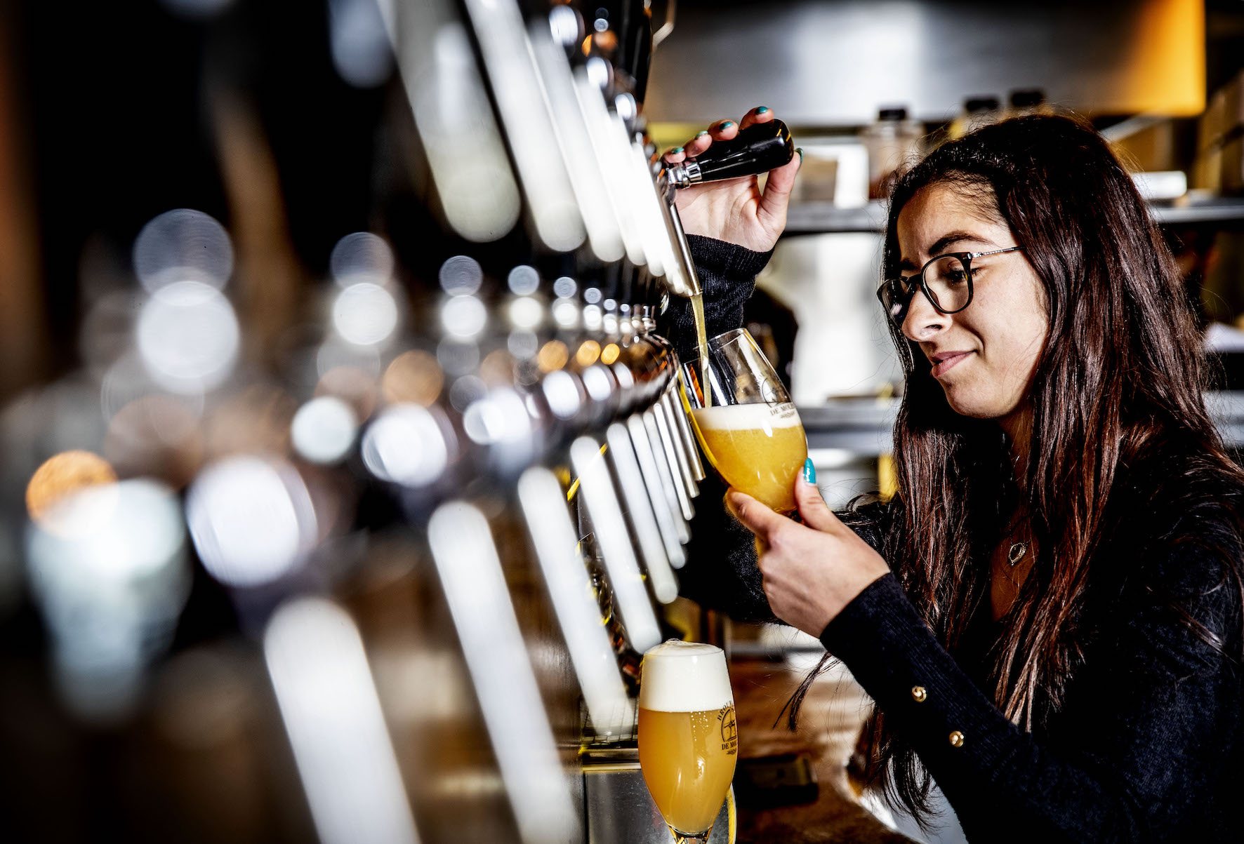 Bier - openingsfoto - mvv Pim Ras