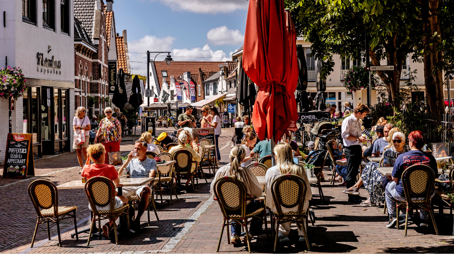 Terras van Pannenkoekenhuis Ouddorp