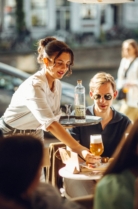 Proeflokaal A. van Wees - Terras