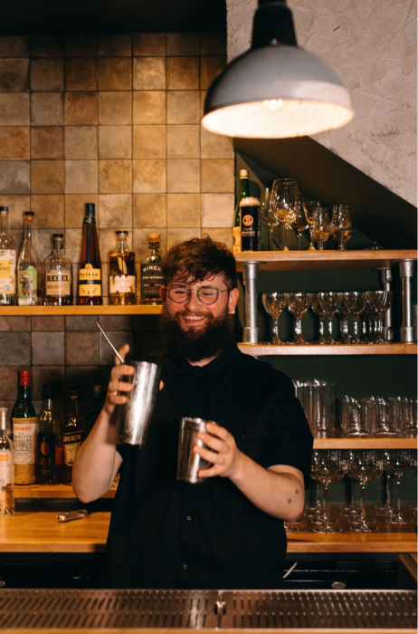 Mede-eigenaar Sacha Hodnett