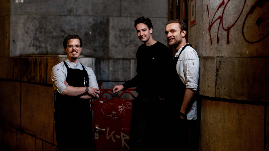 Timoti-Jongsma-pop-up-restaurant-ovv-Duncay-de-Fey (1)