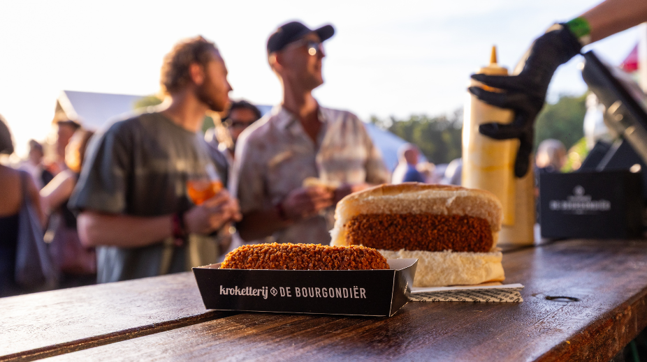 Van-Geloven-festival-foodtruck-De-Bourgondiër (2)