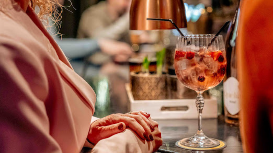 grand-cafe-noordeinde-cocktail