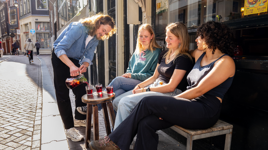 t-Gasthuys-Amsterdam-Advertorial-Makro-vol-terras (2)